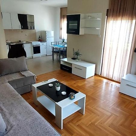 Rubicon Apartments Belgrado Buitenkant foto